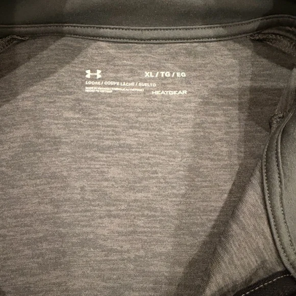 Men’s Under Armour Gray Quarter-Zip Pullover - Picture 4 of 8